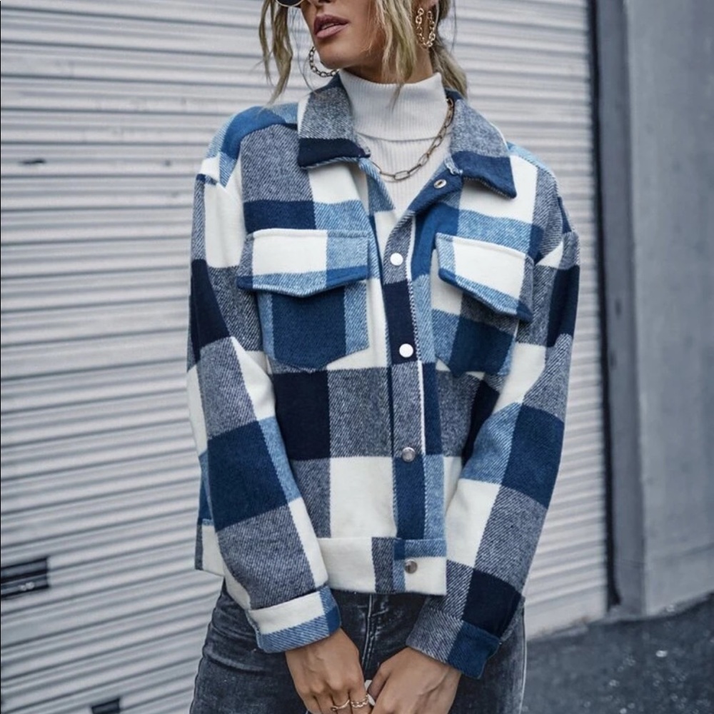 Plaid Coat Blue White - Picture 4 of 7